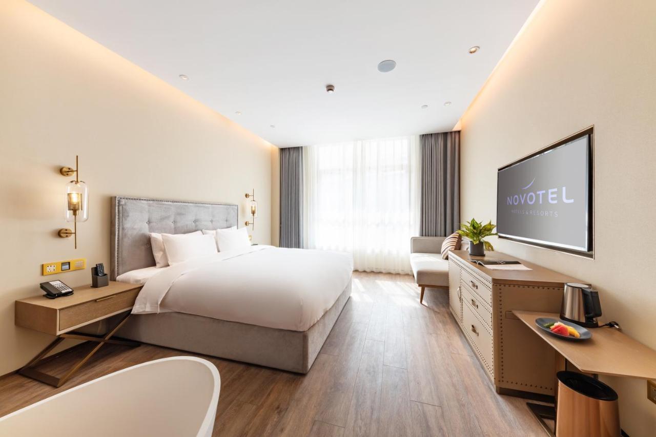 Novotel Qiandao Lake Chun'an Exterior photo