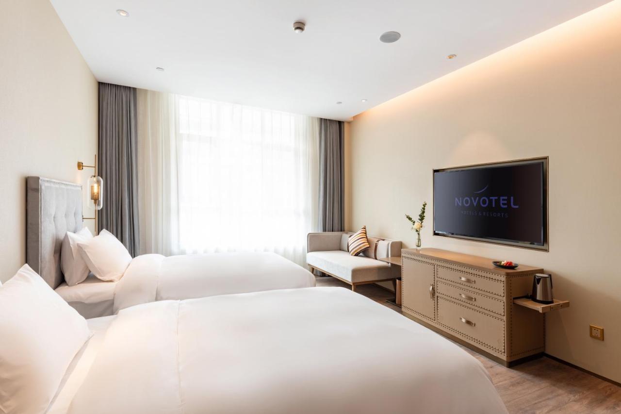 Novotel Qiandao Lake Chun'an Exterior photo