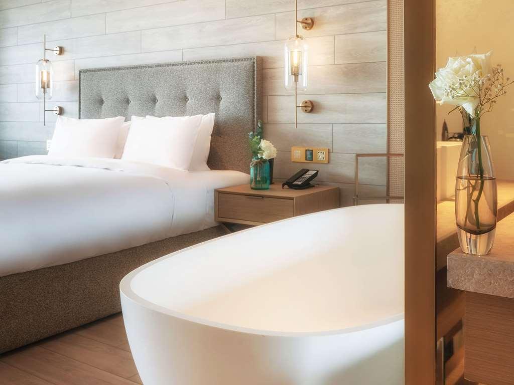 Novotel Qiandao Lake Chun'an Room photo